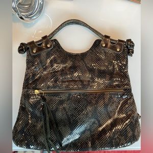 Black alligator 🐊 handbag